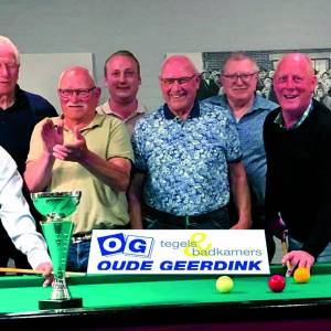 Eendracht B overtuigend kampioen B