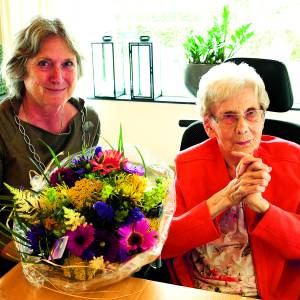 Honderdjarige Truus Wolberink-Hagedoorn in het zonnetje gezet