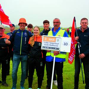 Lotte Telgenhof oude Koehorst wint zilver op EK klootschieten veld