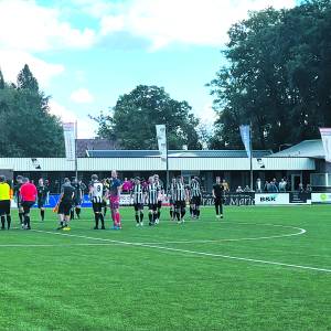 De Tukkers wint van SDC’12 na doelpuntenregen
