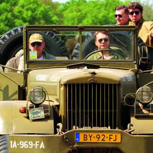 Indrukwekkend schouwspel Keep Them Rolling ging door Vasse en Hezingen