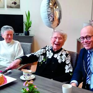 Stralende Lena uit Tubbergen viert 103e verjaardag