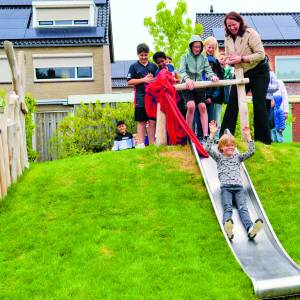 Buurtspeeltuin De Wildernis feestelijk geopend