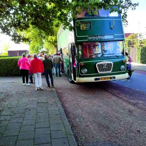 Zonnebloem Fleringen: verrassingstocht met de bus